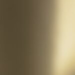 Feuille de papier métallisé Matt Gold Mirri 310 g/m², finition or mat. Format 70 x 100 cm. Idéal pour packaging et communication de luxe.